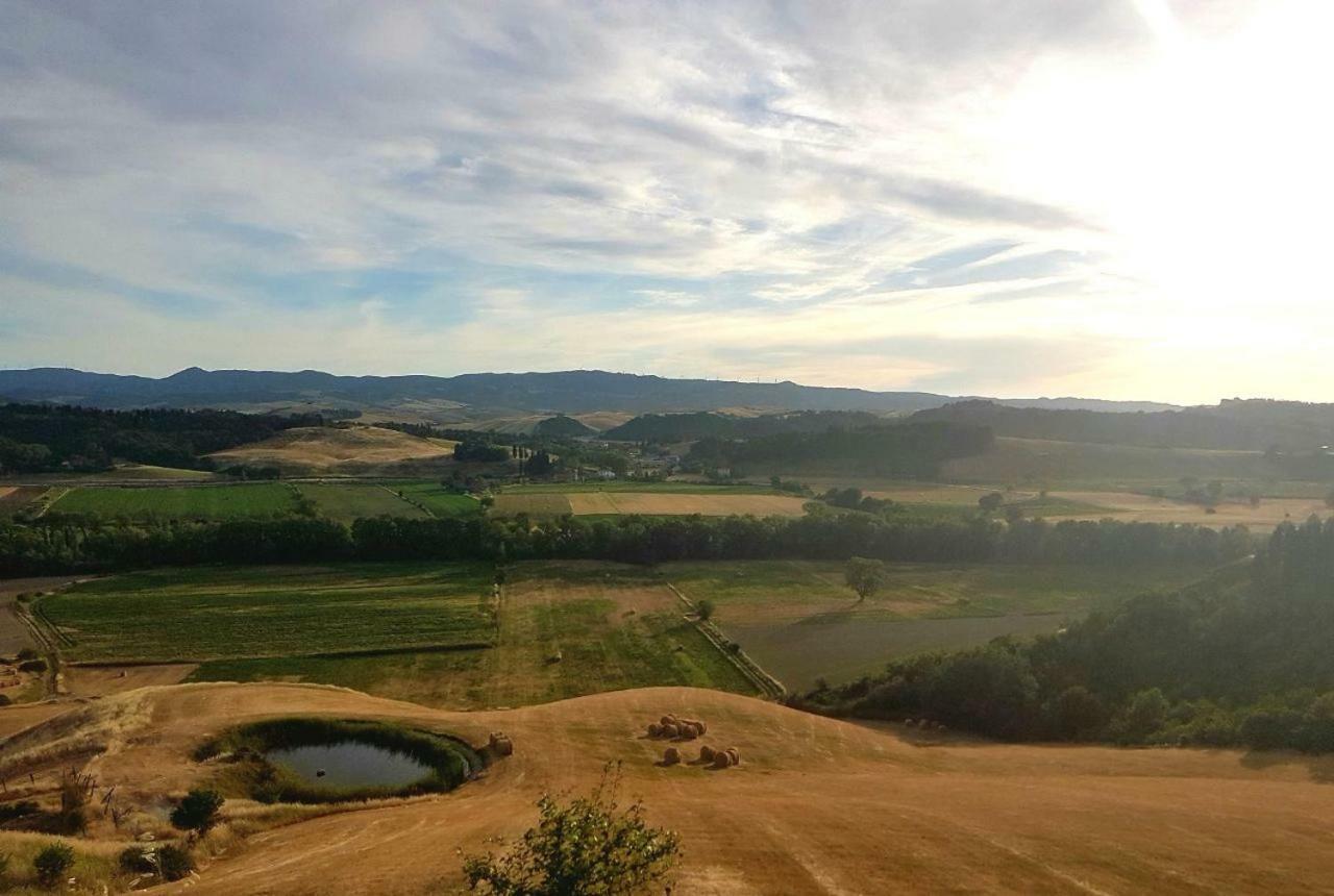 Agriturismo Podere Molino Peccioli Kültér fotó